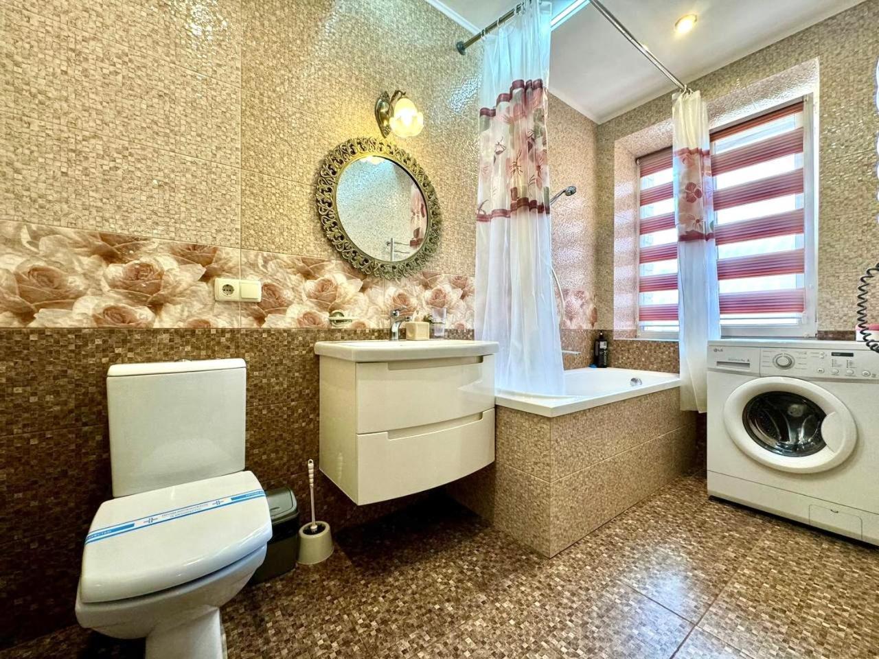 Apartpoltava Вишукані Просторі Апартаменти, Аграрний Університет, Звітна Документація Экстерьер фото